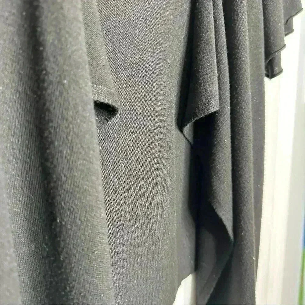 Reitmans Cardigan Flowy Black  Size 1X - Picture 4 of 16